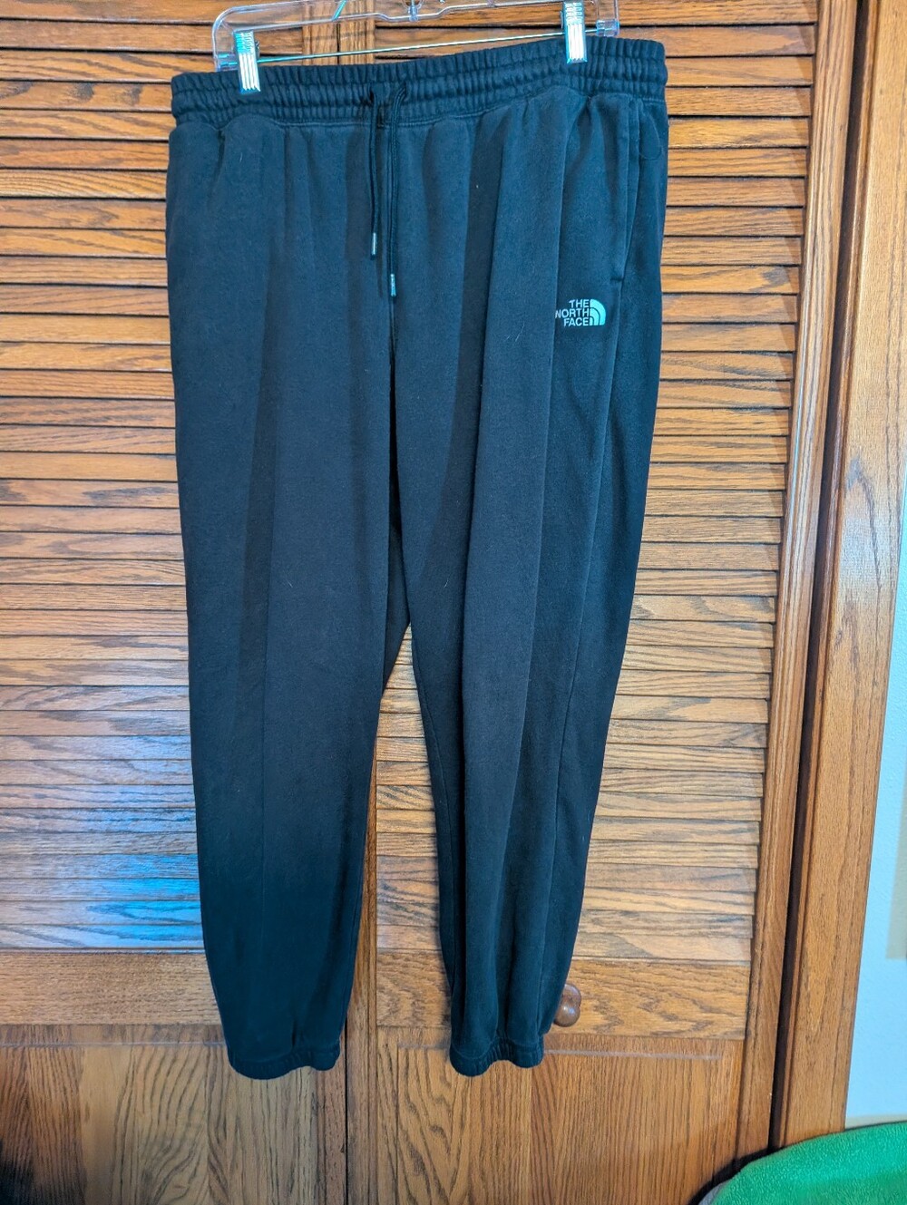 The North Face Women's Black Sweatpants Size Large